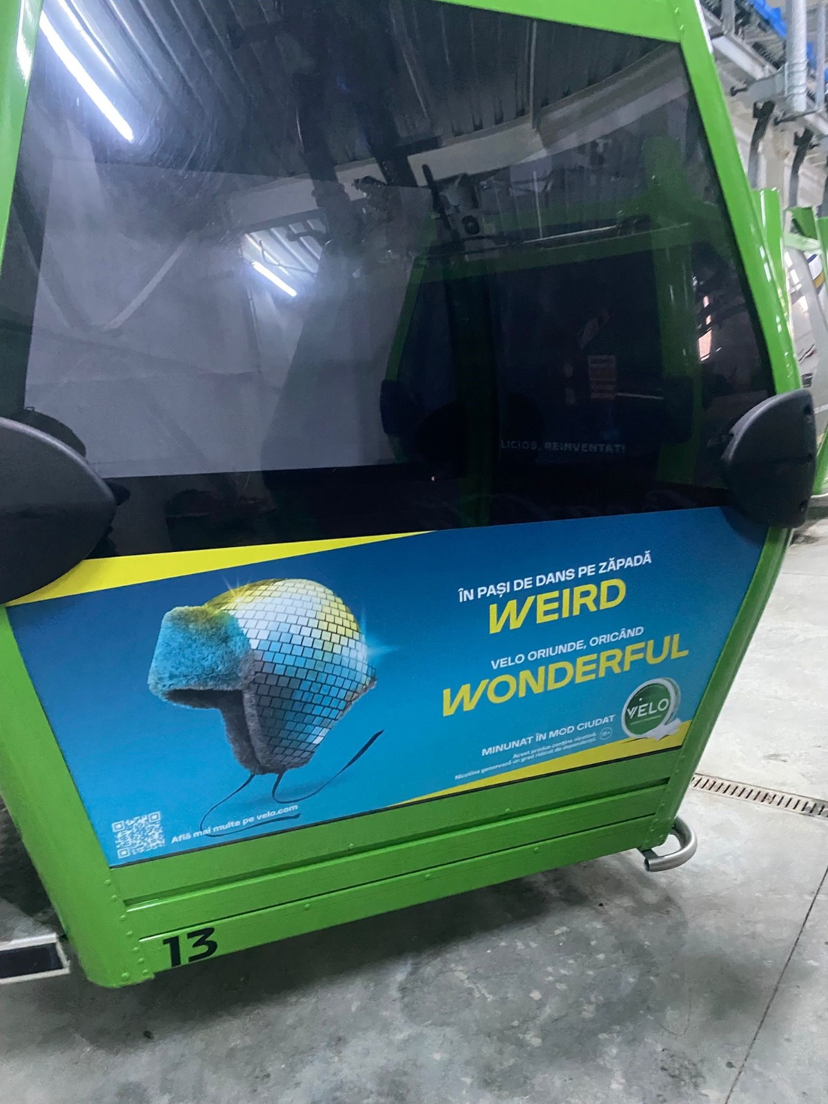 Gondola branding